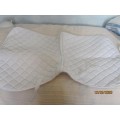 Tapis de selle cheval blanc