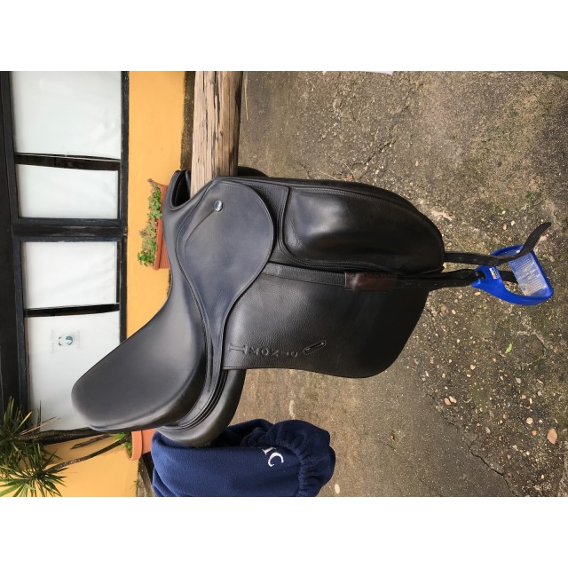 Selle de dressage Ikonic pro iko-1603