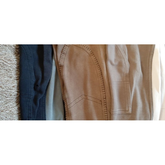 3 petits pantalons Taille 10 ans Décathlon etat moyen