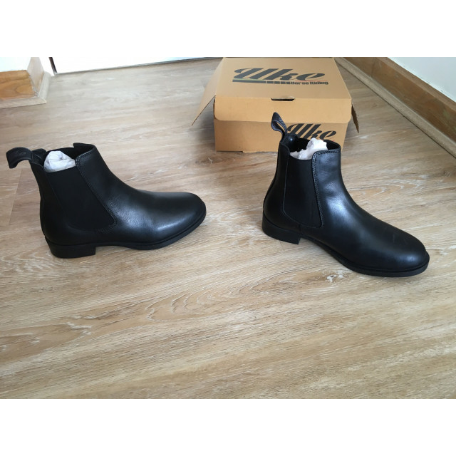 Boots doublées en cuir uke