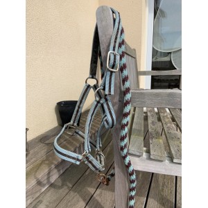 Licol et Longe Bleu Ciel et Marron Poney