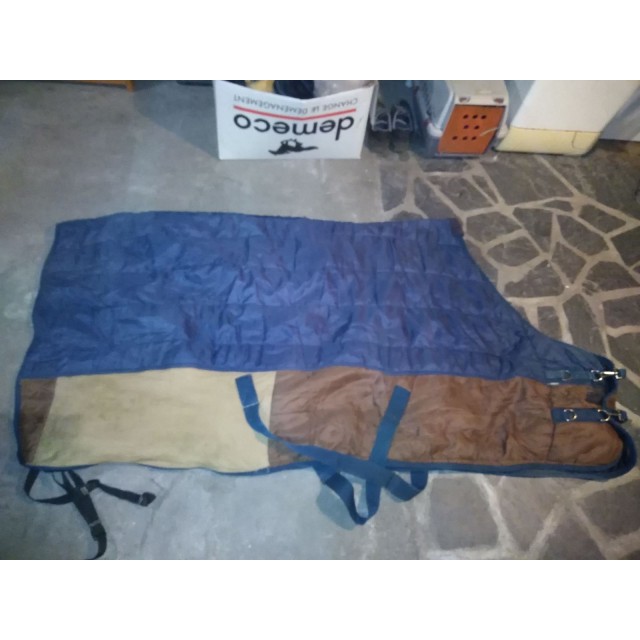 Couverture de box 140