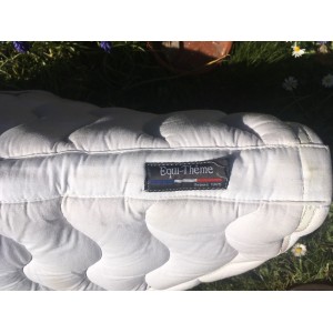 Tapis blanc équithème