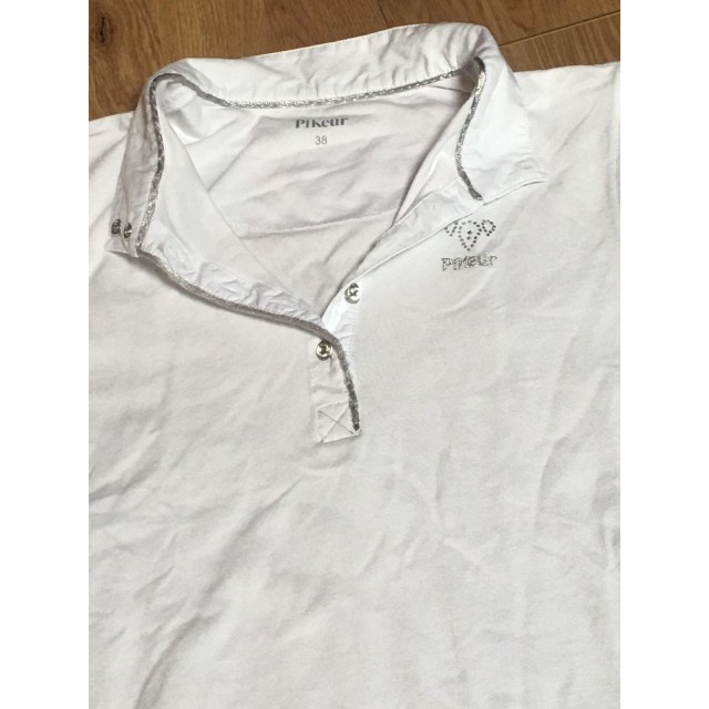 Chemise de concours.