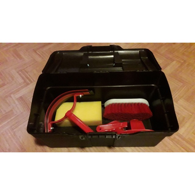 Kit de pansage rouge pour enfant (+ mallette)