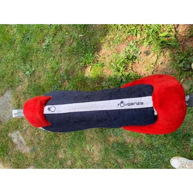 Amortisseur rouge avec gouttière