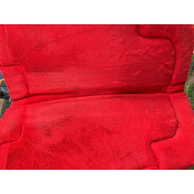 Amortisseur rouge avec gouttière