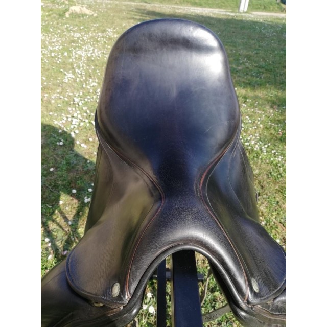 Selle de dressage