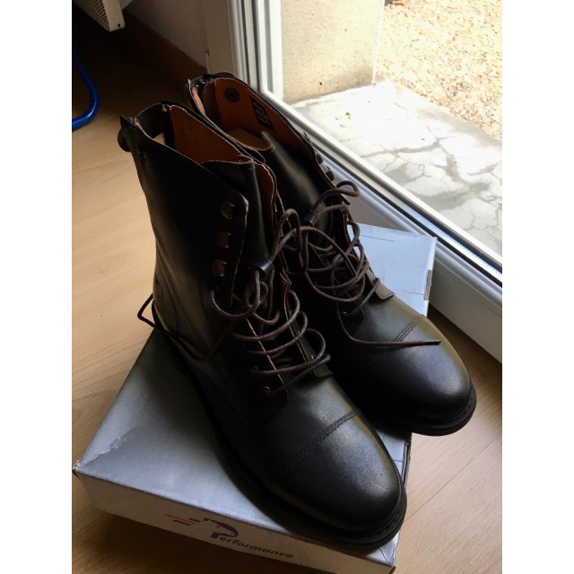 Boots Performance Dandy