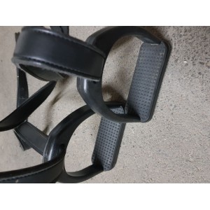 ensemble etriers et etrivieres