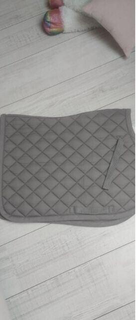 Tapis gris