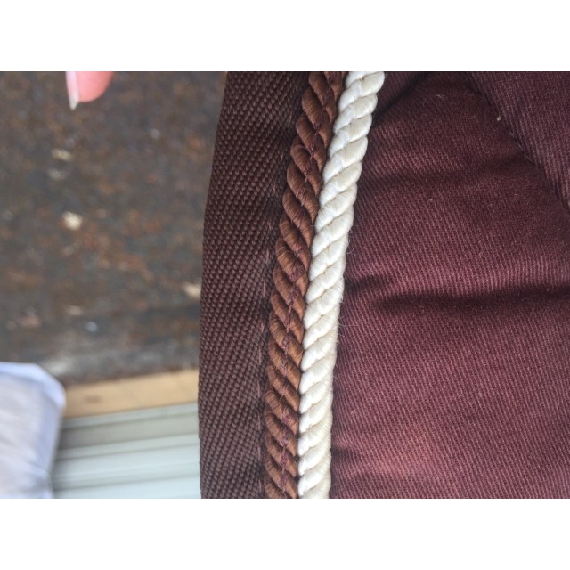 Tapis Marron et crème