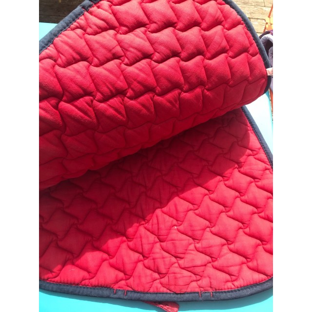 tapis equitheme rouge