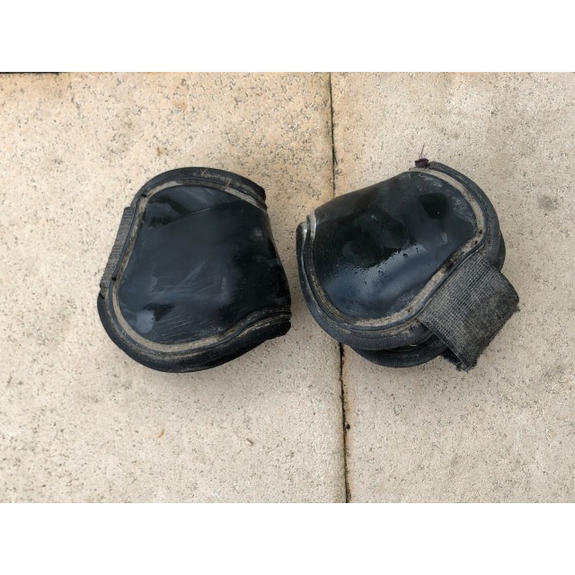 Protège-boulets noirs