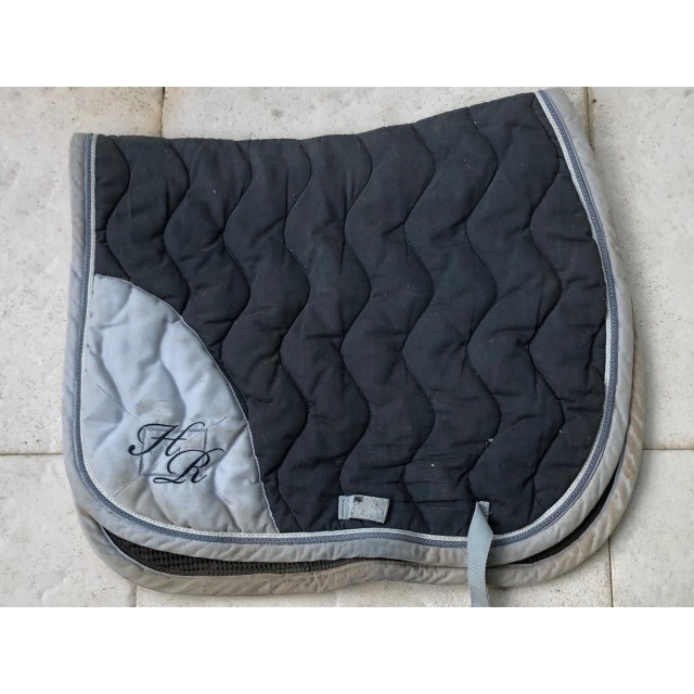Tapis noir