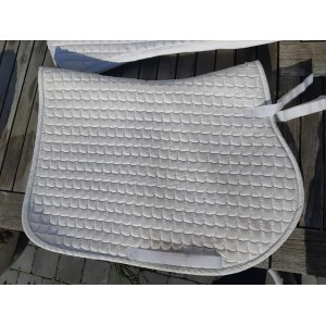 Tapis de selle blanc Eskadron