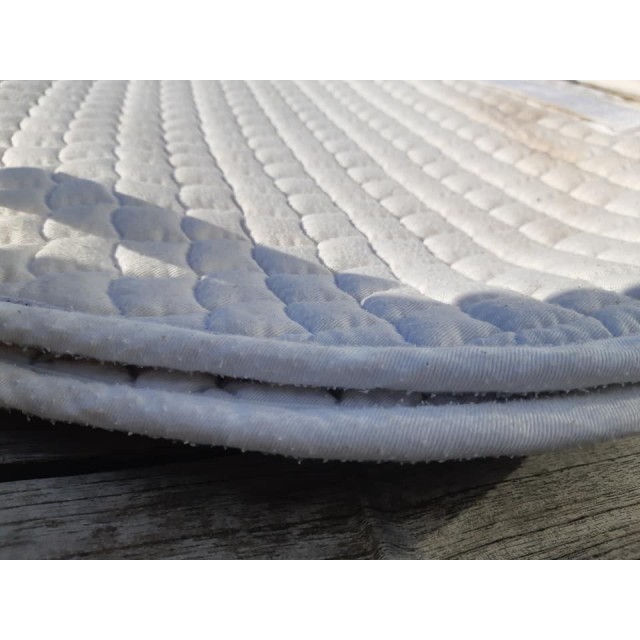 Tapis de selle blanc Eskadron