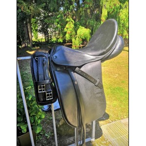 Selle de dressage