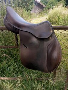 Selle TdeT taille 17.5