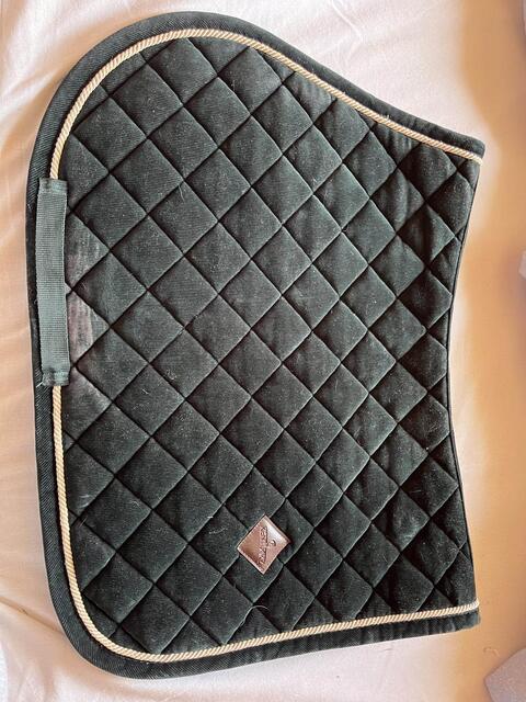 ensemble tapis et bonnet Kentucky vert sapin velvet