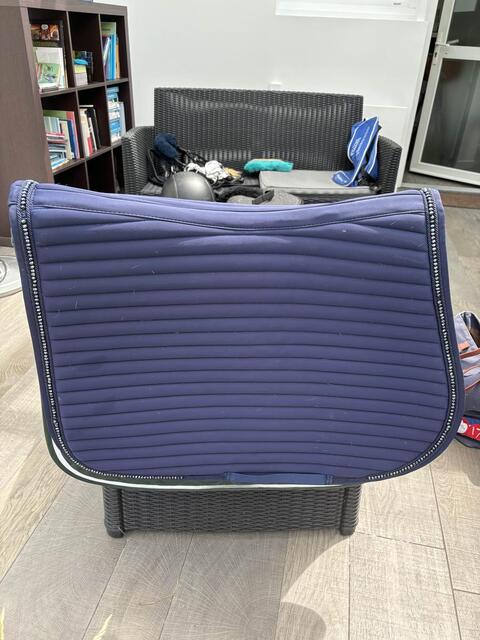 Tapis Kentucky bleu marine