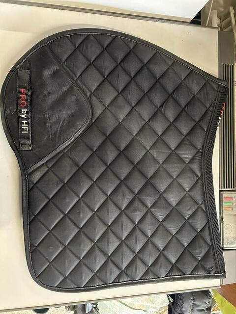 tapis de selle HFI