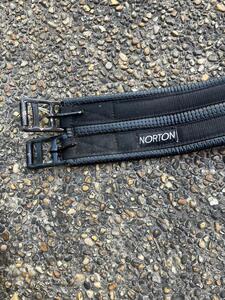 Sangle Norton 125