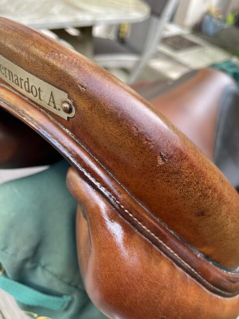 Selle Devoucoux Oldara 17”
