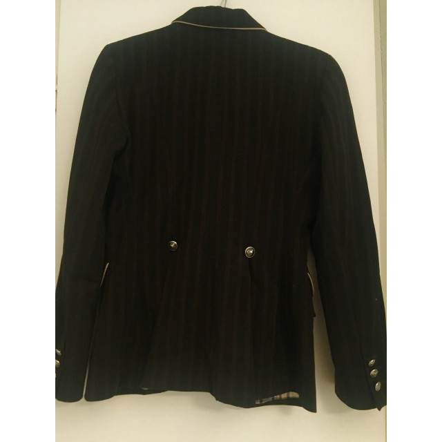 Veste Komutekir