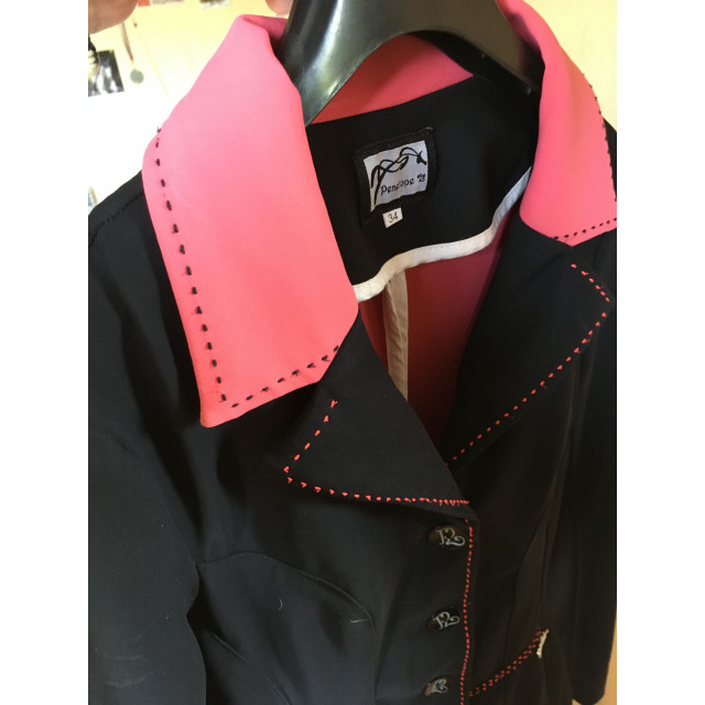 Veste noire /corail