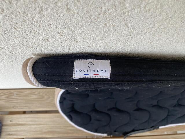 Tapis equithème