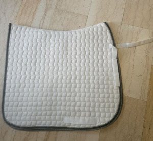 Tapis dressage blanc