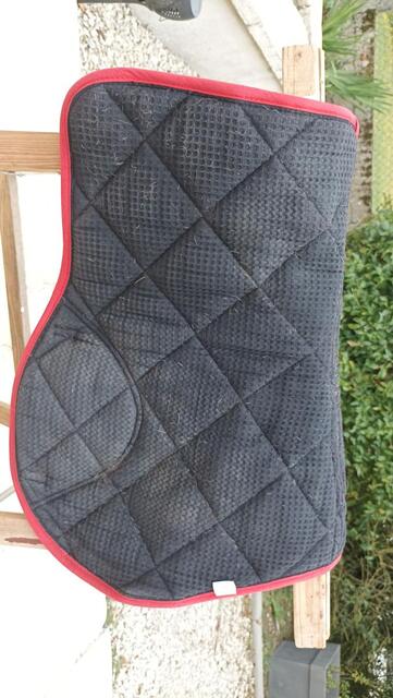 Tapis d'équitation rouge