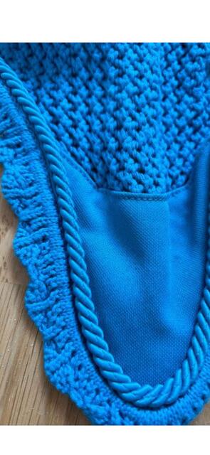 bonnet lamicell bleu