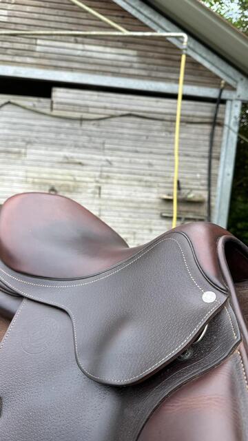 Selle Antarès Modèle Signature 17”