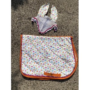 Ensemble tapis et bonnet fait main cob