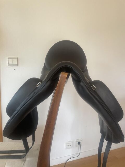 Selle de dressage noire Forestier (Aachen)