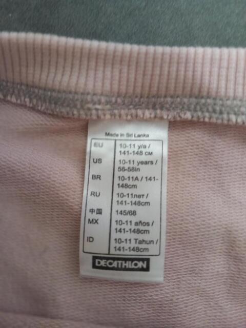 Sweat decathlon taille 10-11 ans