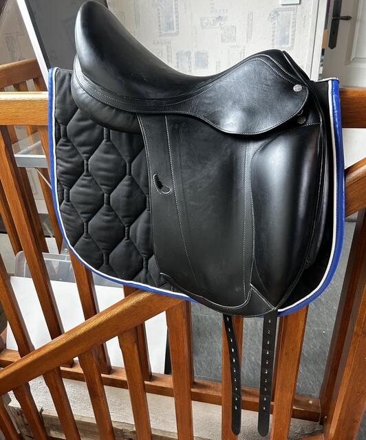 Selle de dressage Equipe Emporio