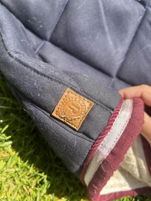 Ensemble tapis et bonnet