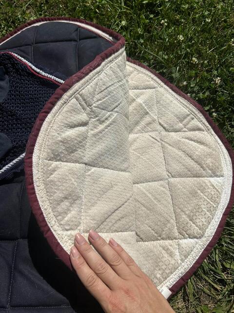 Ensemble tapis et bonnet