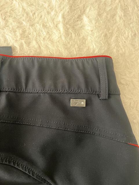 Pantalon catago