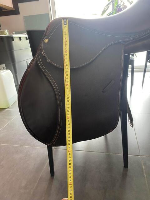 Selle 16 pouces CSO Premiere Imperial Saddle