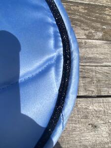Tapis bleu