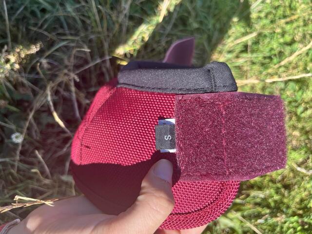 CLOCHES POUR CHEVAL ANTI RETOURNEMENT PREMIER EQUINE BALLISTIC