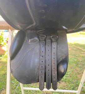 Selle équitation noire 16,5