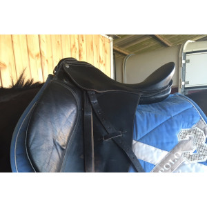 Selle de dressage