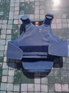 Gilet de cross bleu