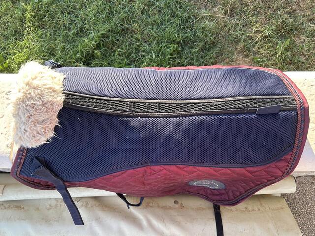 Tapis de selle mixte bordeaux