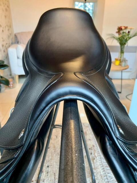 Selle CWD noire